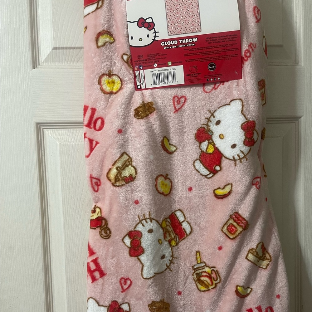 Hello kitty Apple Butter Blanket